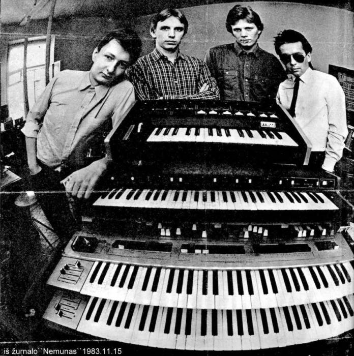 sl-1982-filh.jpg sl-1982-filh.jpg